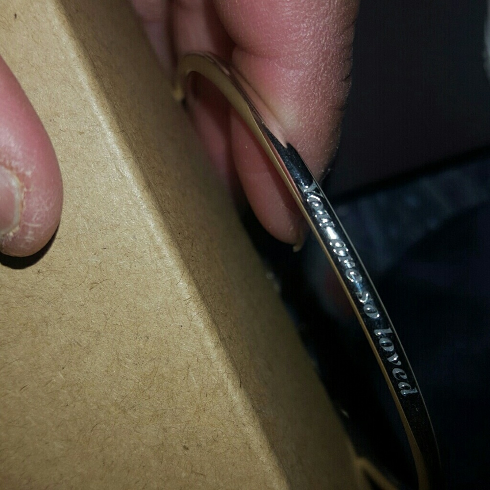 NWT Authentic PANDORA Bangle Bracelet size 21 - Picture 3 of 5